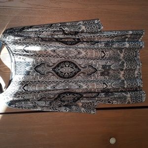 Roz & Ali Black and White Patterned Tunic